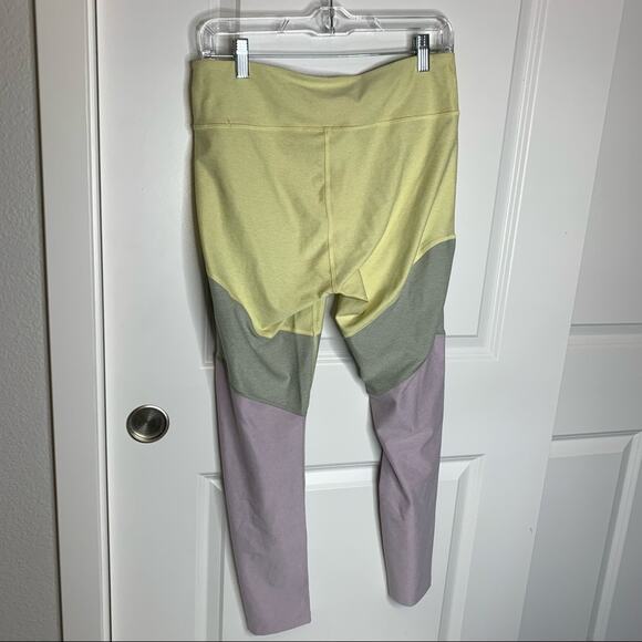Outdoor Voices Springs Pastel Colorblock High Waist 7/8 Leggings Size Large - Picture 6 of 6